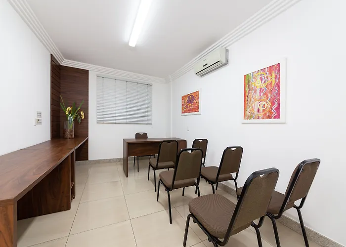 Hotel Lunes