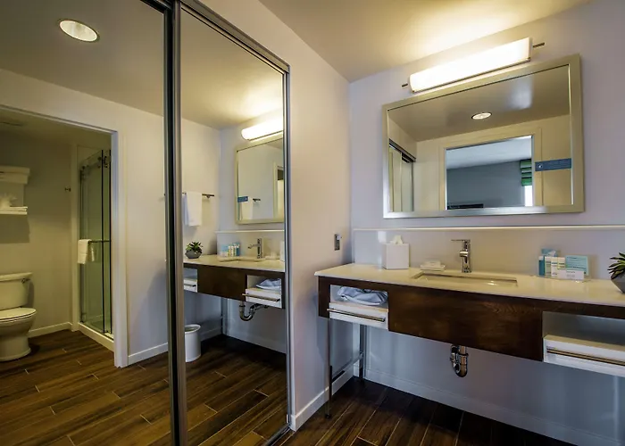 Hampton Inn & Suites/Foxborough/Mansfield