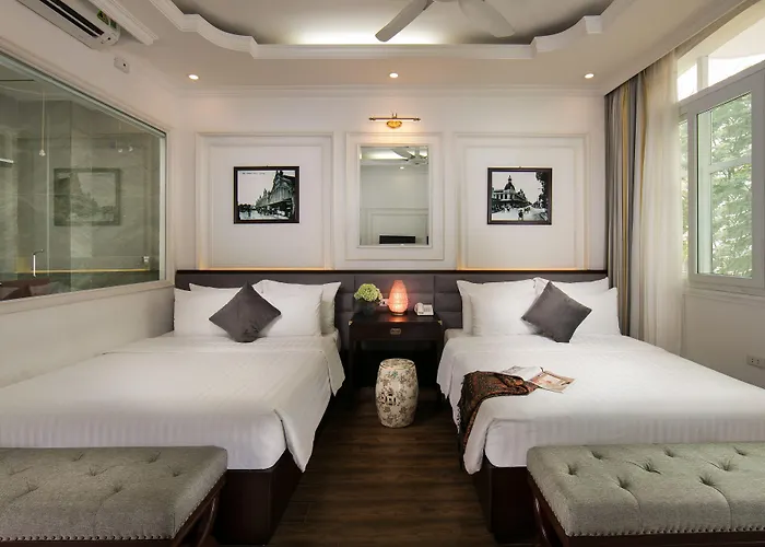 Golden Rooster Hotel