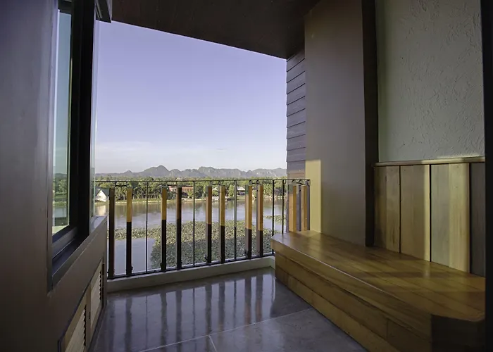 Natee The Riverfront Hotel Kanchanaburi
