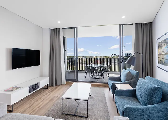 Meriton Suites Sydney Airport