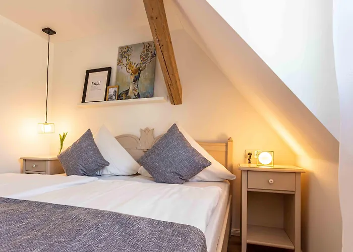 Landhotel Gutshof - Laendlich Geniessen - Geschaeftlich Gut Ankommen
