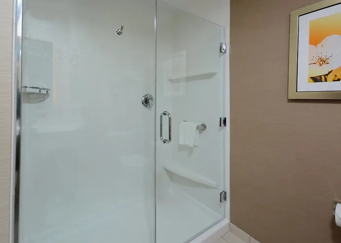 Fairfield By Marriott Inn & Suites Raleigh Capital Blvd I-540
