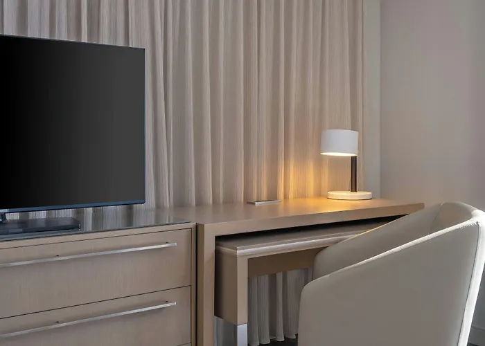 Residence Inn Miami Sunny Isles Beach