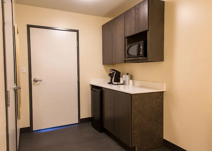 Holiday Inn Hotel & Suites - Mount Pleasant By Ihg