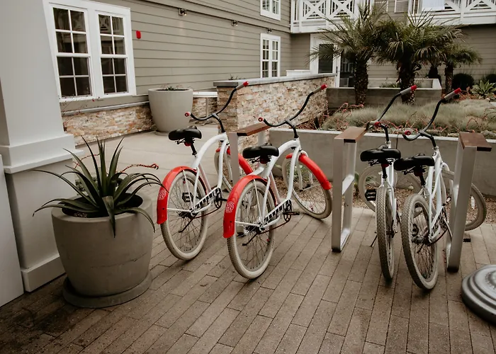 Inn At The Pier Pismo Beach, Curio Collection By Hilton