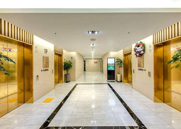 Ramada By Wyndham Jeju City Hall