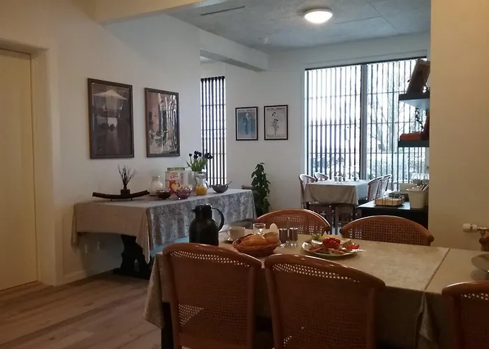 Hals Hotel