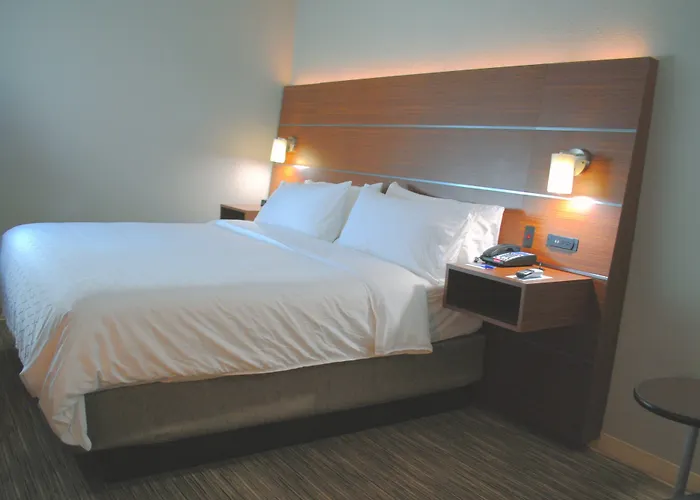 Holiday Inn Express & Suites - Columbia City By Ihg