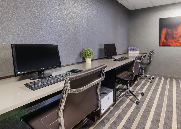 Best Western Premier NYC Gateway Hotel