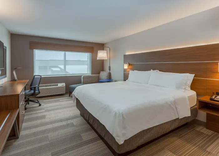 Holiday Inn Express & Suites - Rice Lake By Ihg