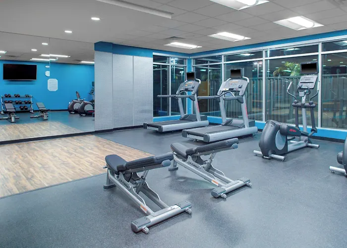 Fairfield Inn & Suites By Marriott Bakersfield North/Airport