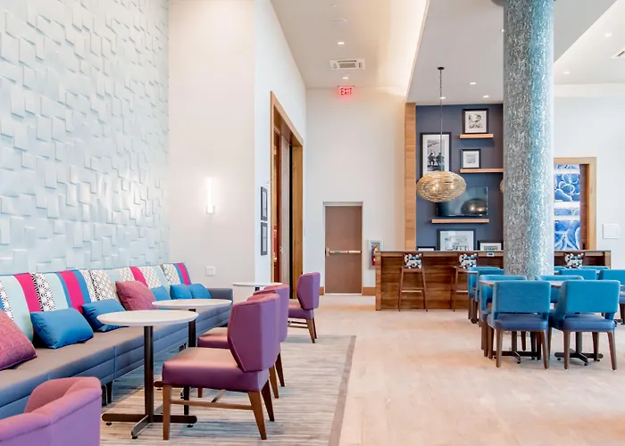 Hampton Inn & Suites Panama City Beach-Beachfront