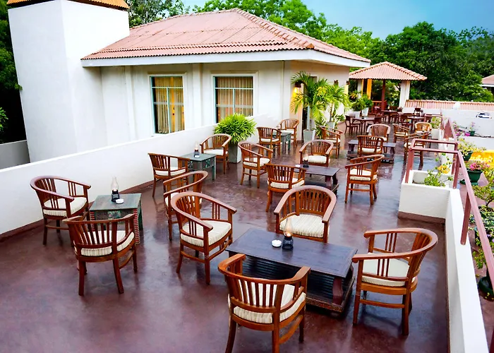 Mandara Rosen Yala, Kataragama