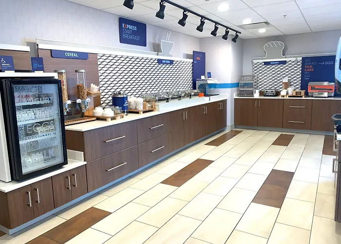 Holiday Inn Express & Suites - Parkersburg East By Ihg