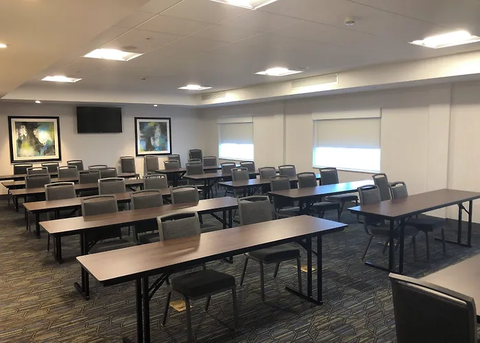Holiday Inn Express & Suites - Jacksonville W - I295 And I10 By Ihg