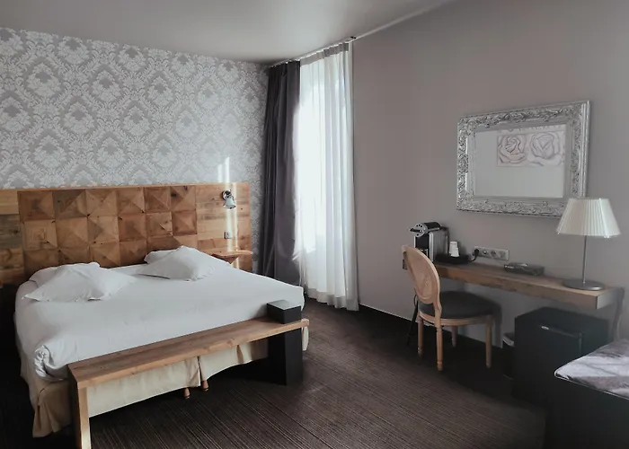 Hotel De Paris