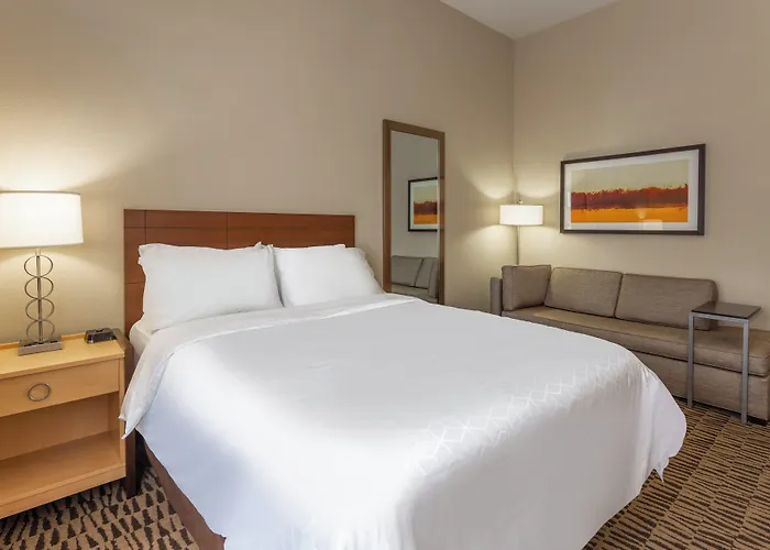 Candlewood Suites Fargo South-Medical Center By Ihg