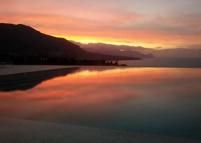 La Blanca Resort & Spa