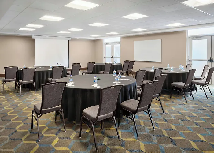 Fairfield Inn & Suites By Marriott Charlotte Airport