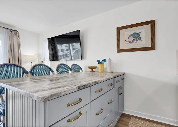 Sandpeddler Inn And Suites