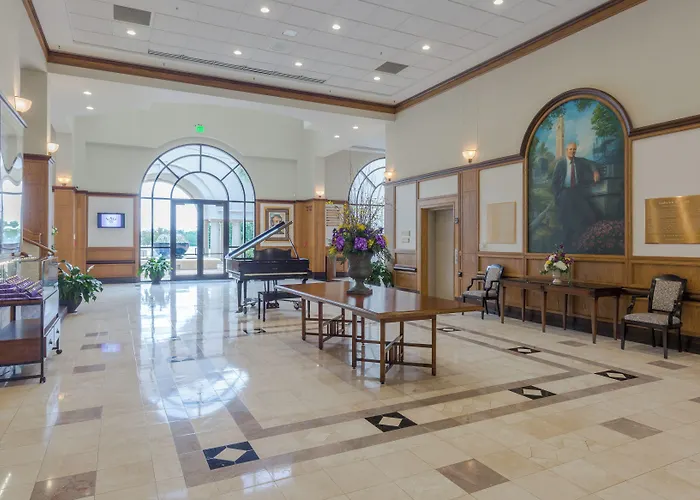The Cook Hotel And Conference Center At Lsu