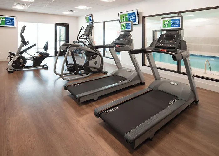 Holiday Inn Express East Peoria - Riverfront By Ihg