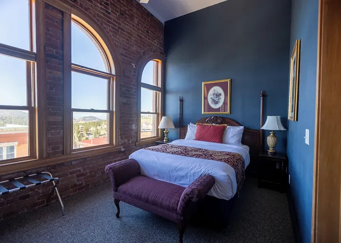 The Victor Hotel