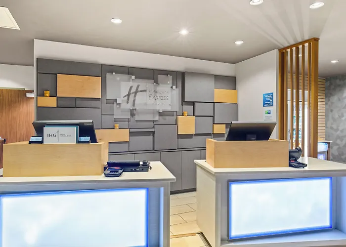 Holiday Inn Express & Suites - Carrollton West By Ihg