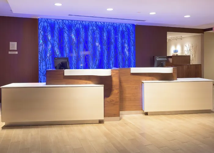 Fairfield Inn & Suites By Marriott Burlington