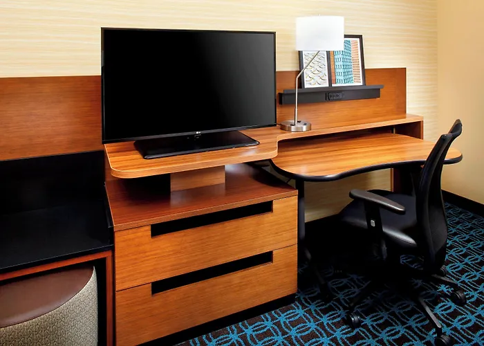 Fairfield By Marriott Inn & Suites Wheeling At The Highlands