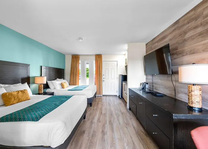 Shores Inn & Hotel