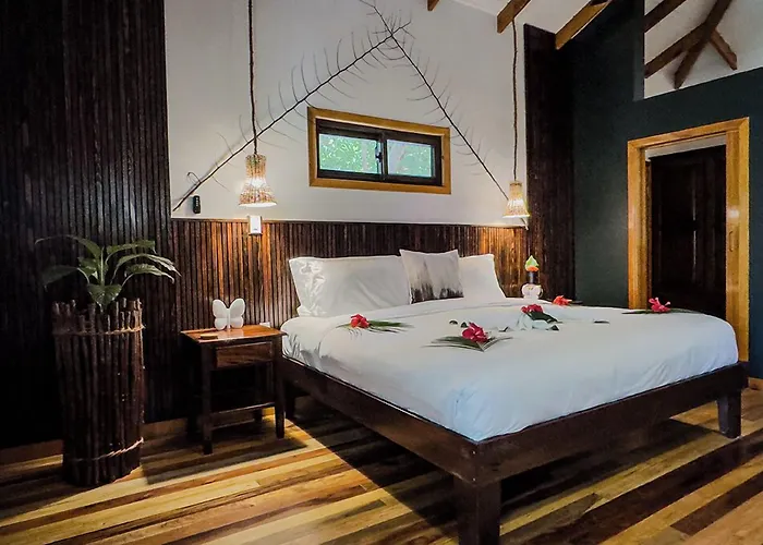 Mariposa Belize Beach Resort