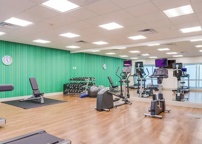 Holiday Inn Express & Suites Russellville By Ihg