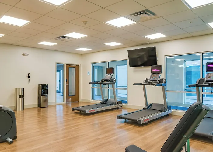 Holiday Inn Express & Suites Russellville By Ihg
