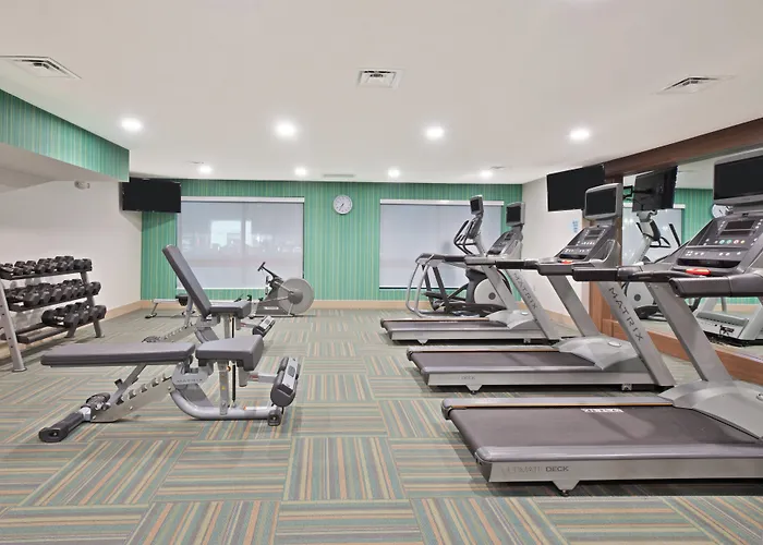 Holiday Inn Express & Suites Uniontown By Ihg