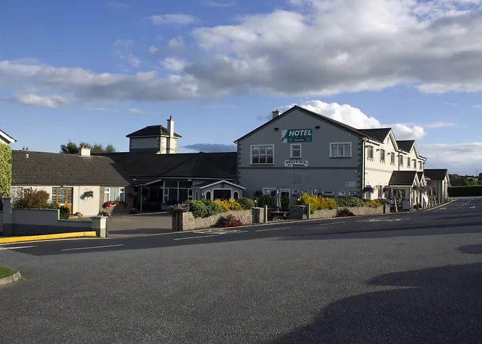 Rhu Glenn Hotel