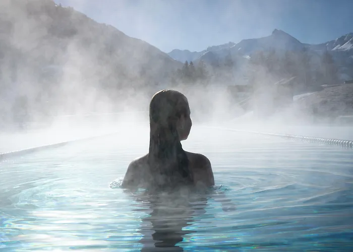 Österreichischer Hof-im Bademantel direkt in die Alpentherme