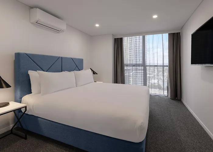 Meriton Suites Broadbeach