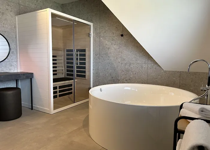 Ariane Hotel
