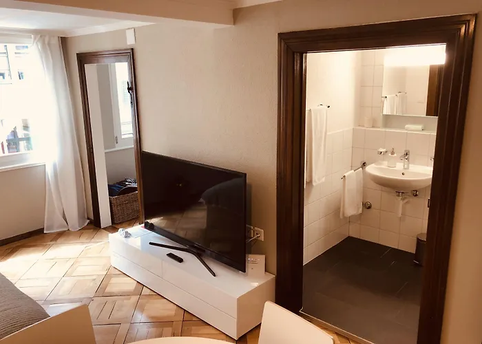 Top City Center Location By Airhome