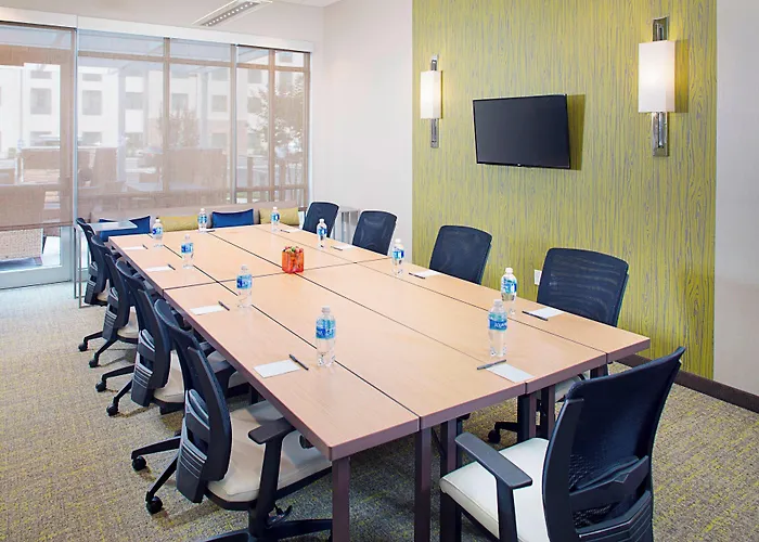 Springhill Suites By Marriott Carle Place Garden City