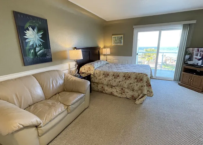 Buena Vista By The Sea