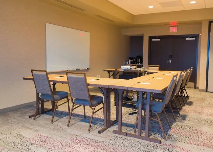Courtyard By Marriott Morgantown