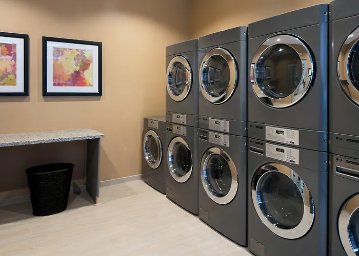 Staybridge Suites Des Moines Downtown By Ihg