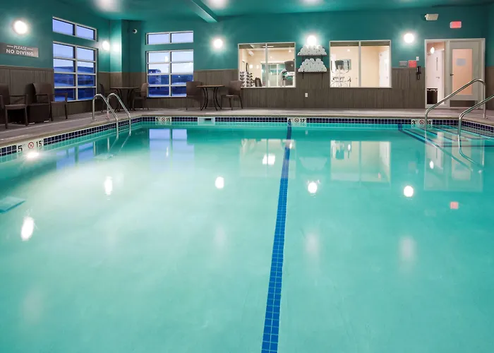 Grandstay Hotel & Suites Valley City