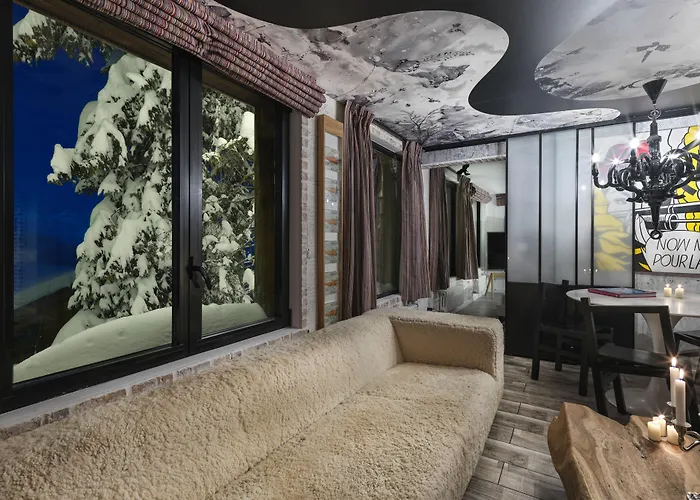 Snow Lodge Hotel Courchevel 1850