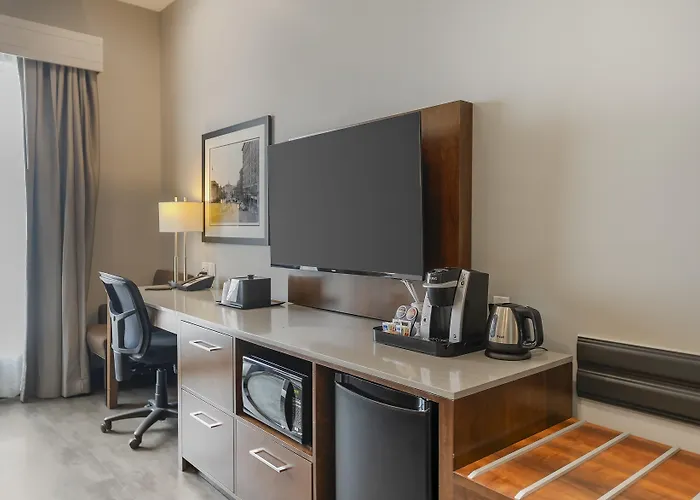 Best Western Plus East Side