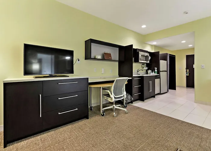 Home2 Suites By Hilton Gulfport I-10