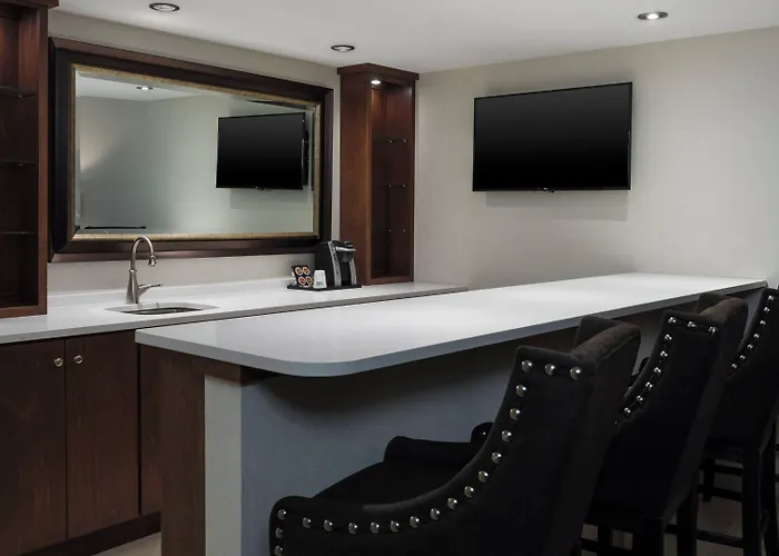 Holiday Inn Express & Suites Medina By Ihg